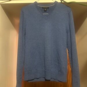 Banana Republic 100% Merino Wool V Neck Sweater Blue Size M FLAWS